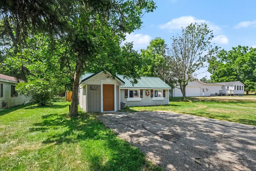 155 N 5th Street NE, Cedar Springs, MI 49319 - #2