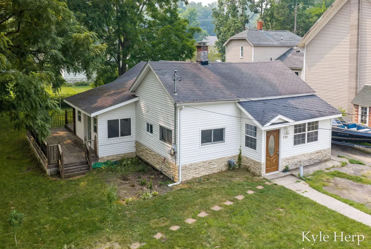 720 N Boltwood Street, Hastings, MI 49058 - #1