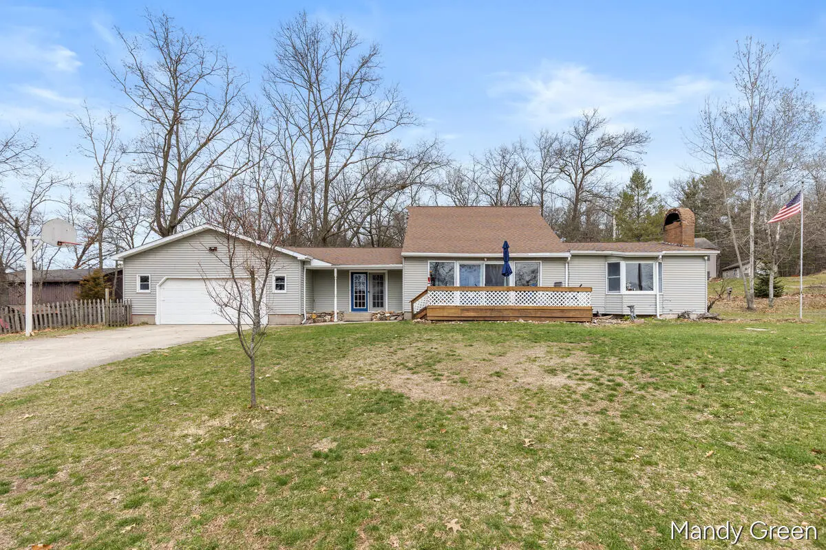 3612 Holiday Drive, Greenville, MI 48838 - #1