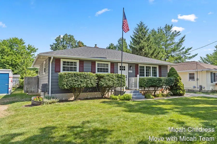 3429 Prairie Street SW, Grandville, MI 49418 - #2
