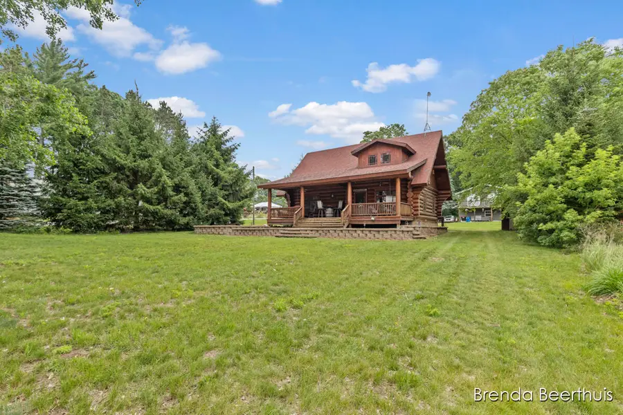 2618 N Mundy Avenue, Lincoln, MI 49349 - #3