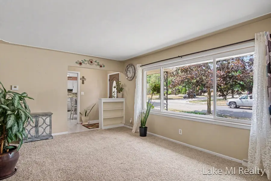 938 Calvary Avenue NW, Grand Rapids, MI 49504 - #3