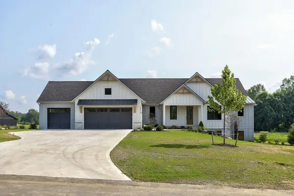 10756 Windward Avenue SW, ByronCenter, MI 49315
