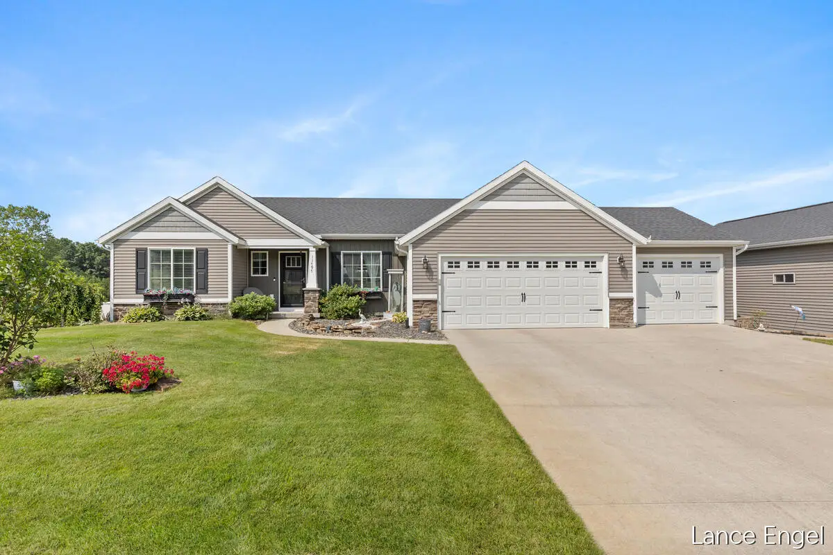 11797 Crystal Ridge Drive NE, Sparta, MI 49345 - #1