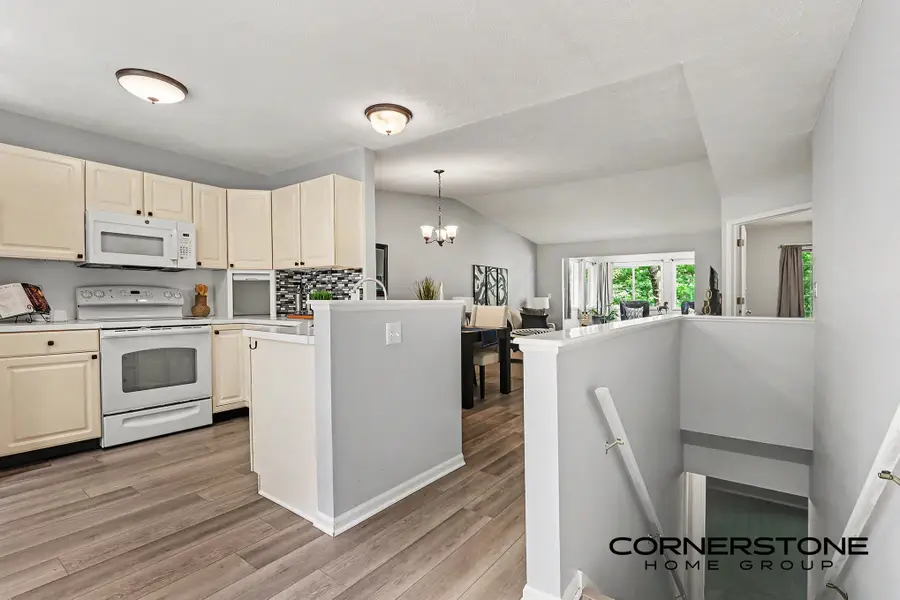 4344 Valley Rim Drive NE, Northview, MI Yes - #3
