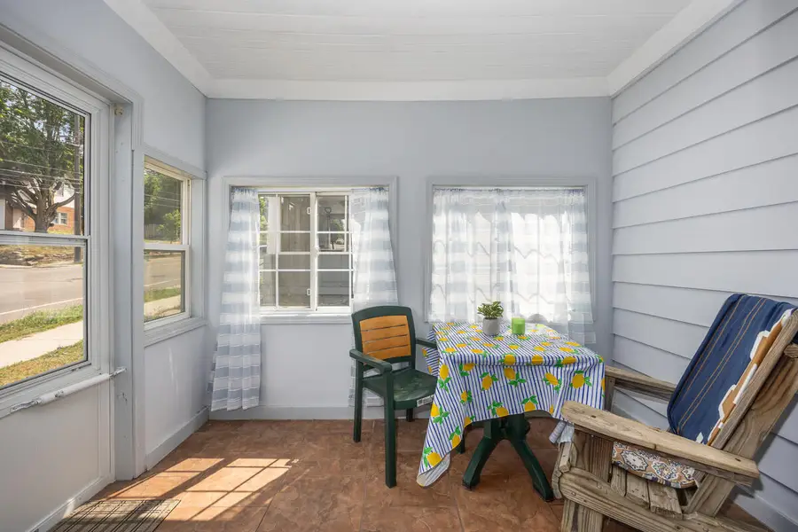 852 Leonard Street NE, Grand Rapids, MI No - #3