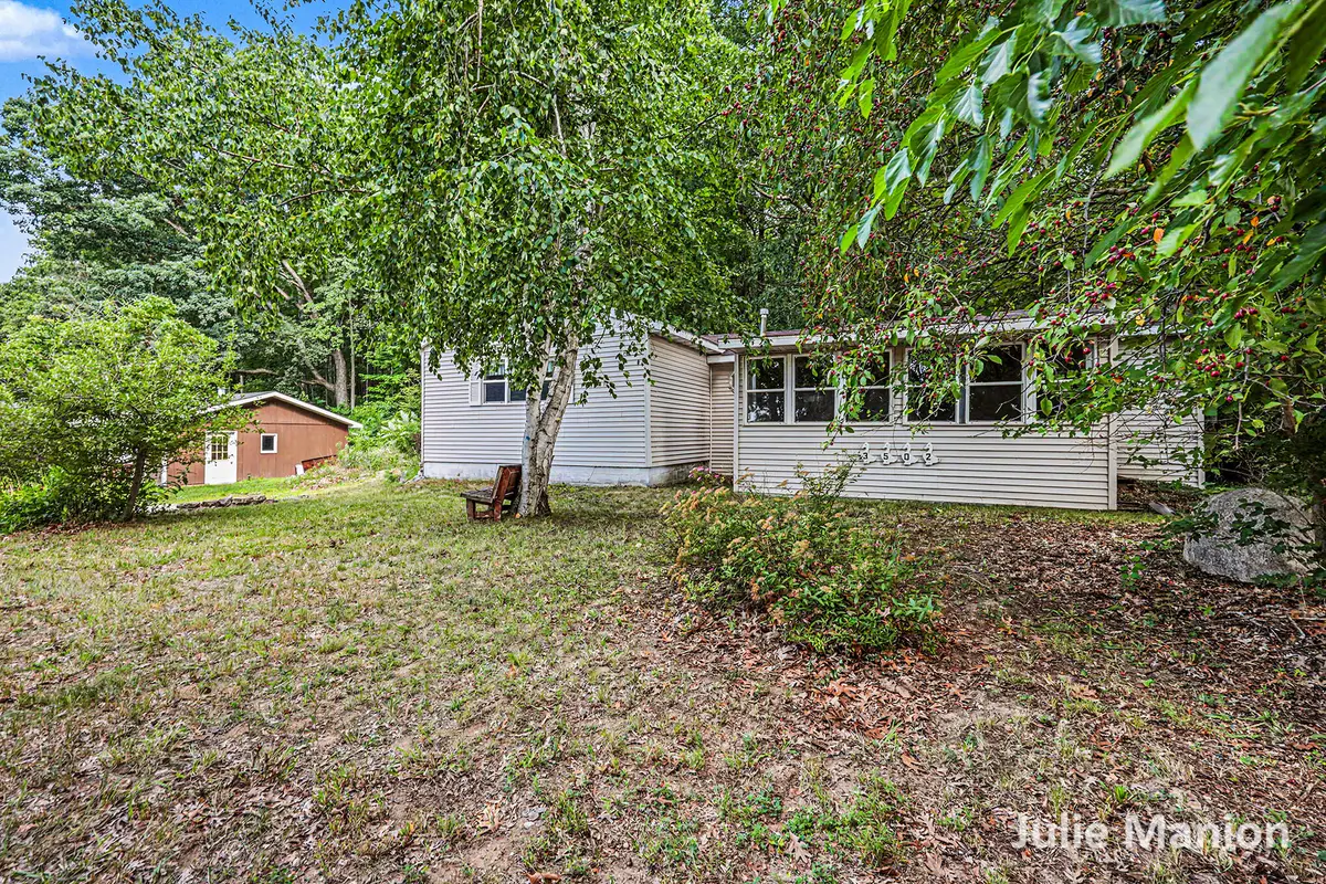 3502 Holiday Drive, Greenville, MI Yes - #1