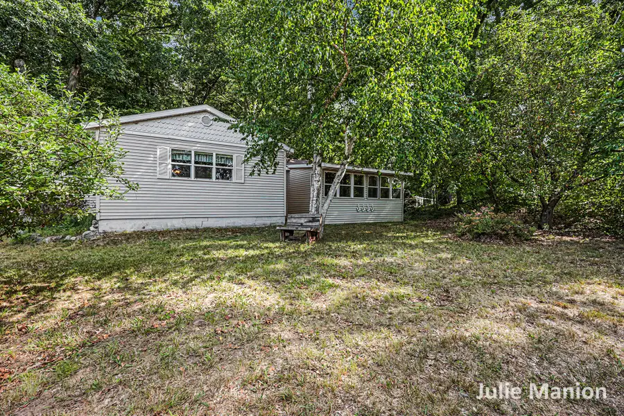 3502 Holiday Drive, Greenville, MI Yes - #2