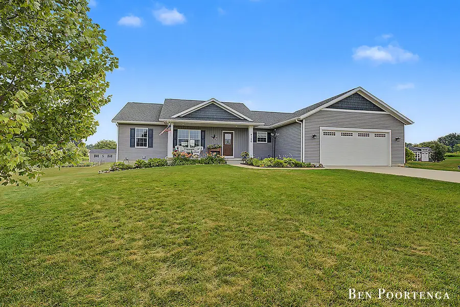 9120 Wabasis Pointe Drive NE, Greenville, MI 48838 - #2