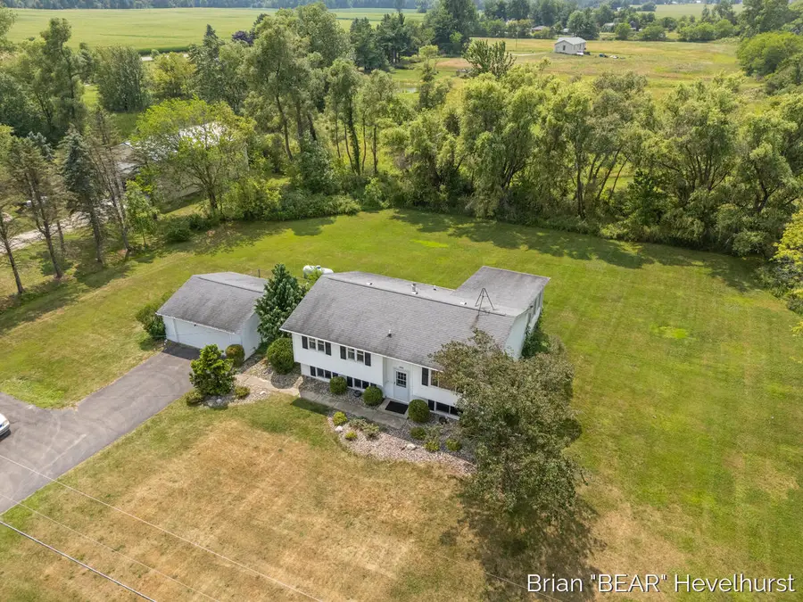 10015 Oneida Road, Grand Ledge, MI 48837 - #3