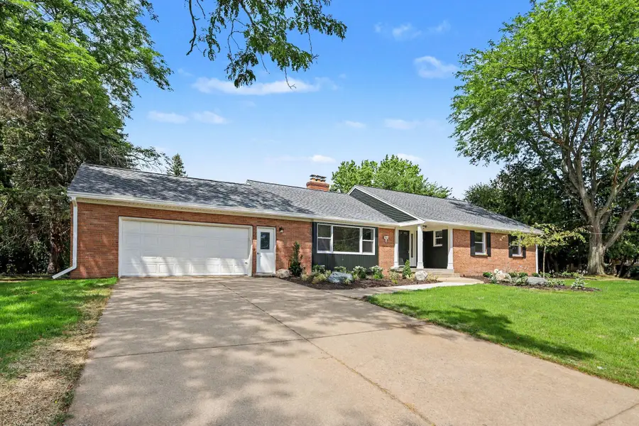 4043 Clearview Street NE, Grand Rapids, MI 49546 - #2