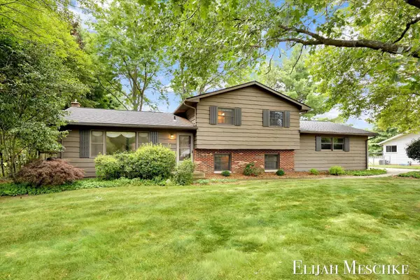6510 Twilight Avenue, Kalamazoo, MI 49048