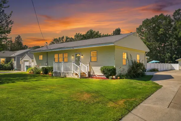 1134 Airport Road, NortonShores, MI 49441