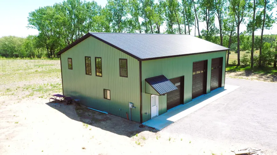 2186 S 28th Avenue, Shelby, MI 49455 - #2