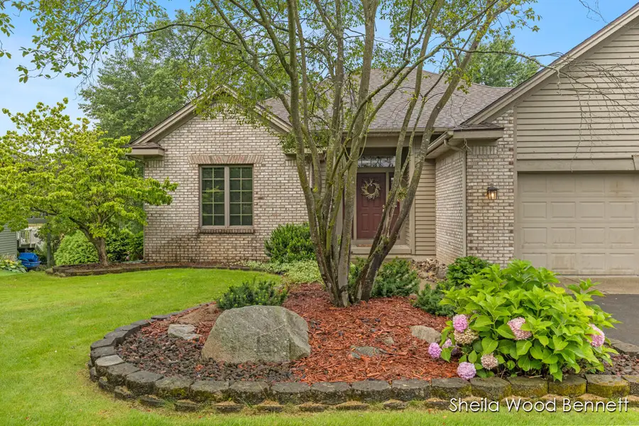 7023 Camelback Drive NE, Rockford, MI 49341 - #2