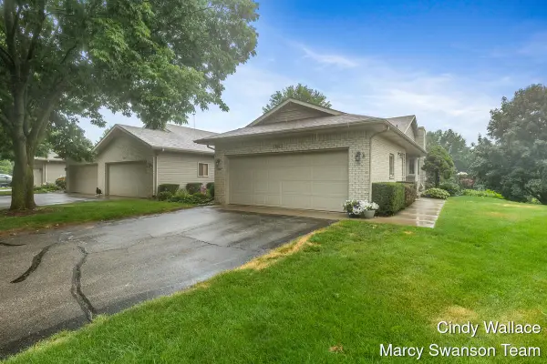 910 Amber View Drive SW, ByronCenter, MI 49315