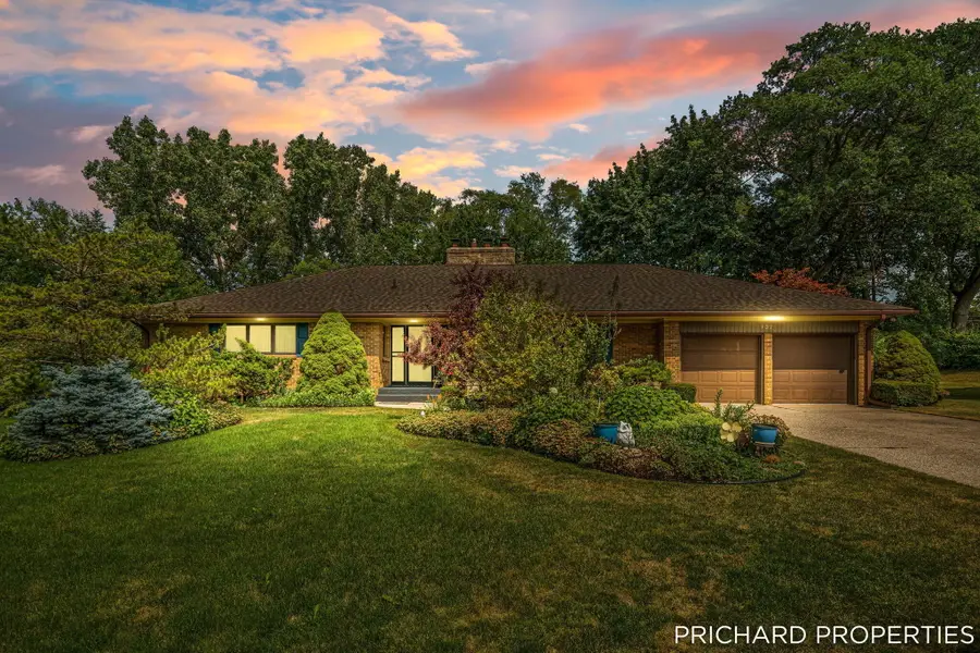 132 Morningside Drive SE, Grand Rapids, MI 49506 - #2