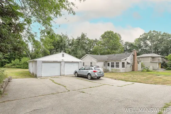 1019-1021 Elizabeth, Saugatuck, MI 49453