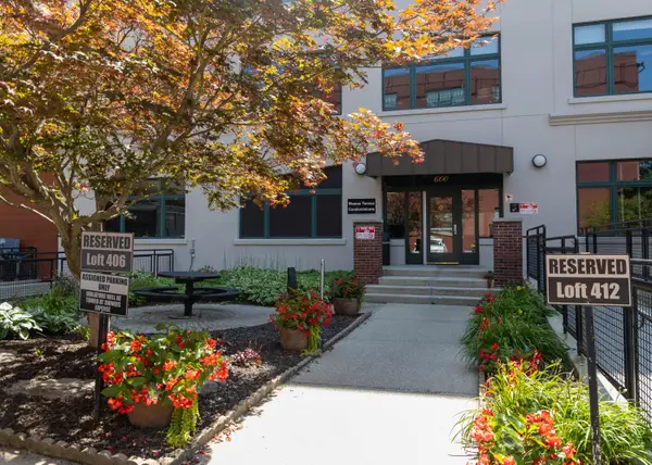 600 Monroe Avenue NW Unit: 203, GrandRapids, MI 49503