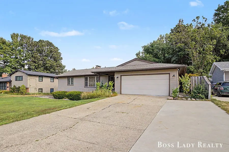 3525 Yellowstone Drive SW, Grandville, MI 49418 - #3