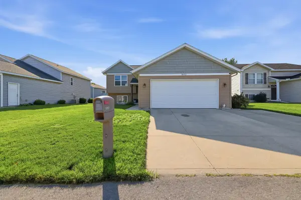9752 Crystal Circle, Zeeland, MI 49464