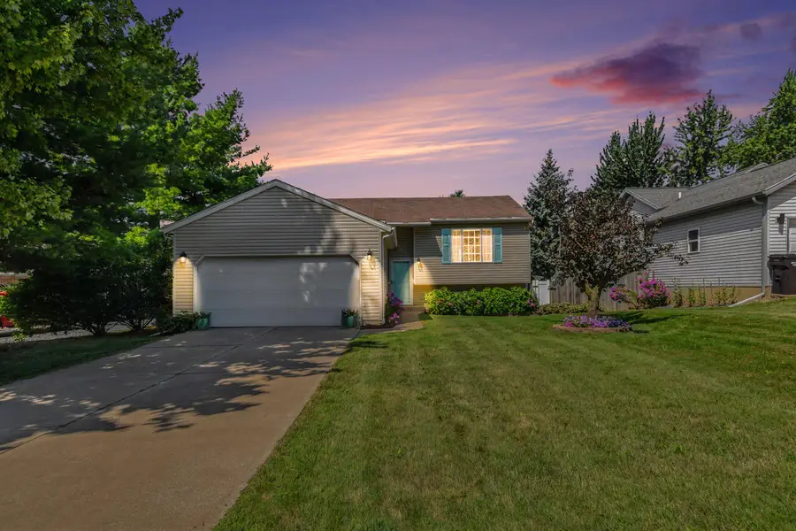 421 Macomb Avenue NW, Grand Rapids, MI 49534 - #2