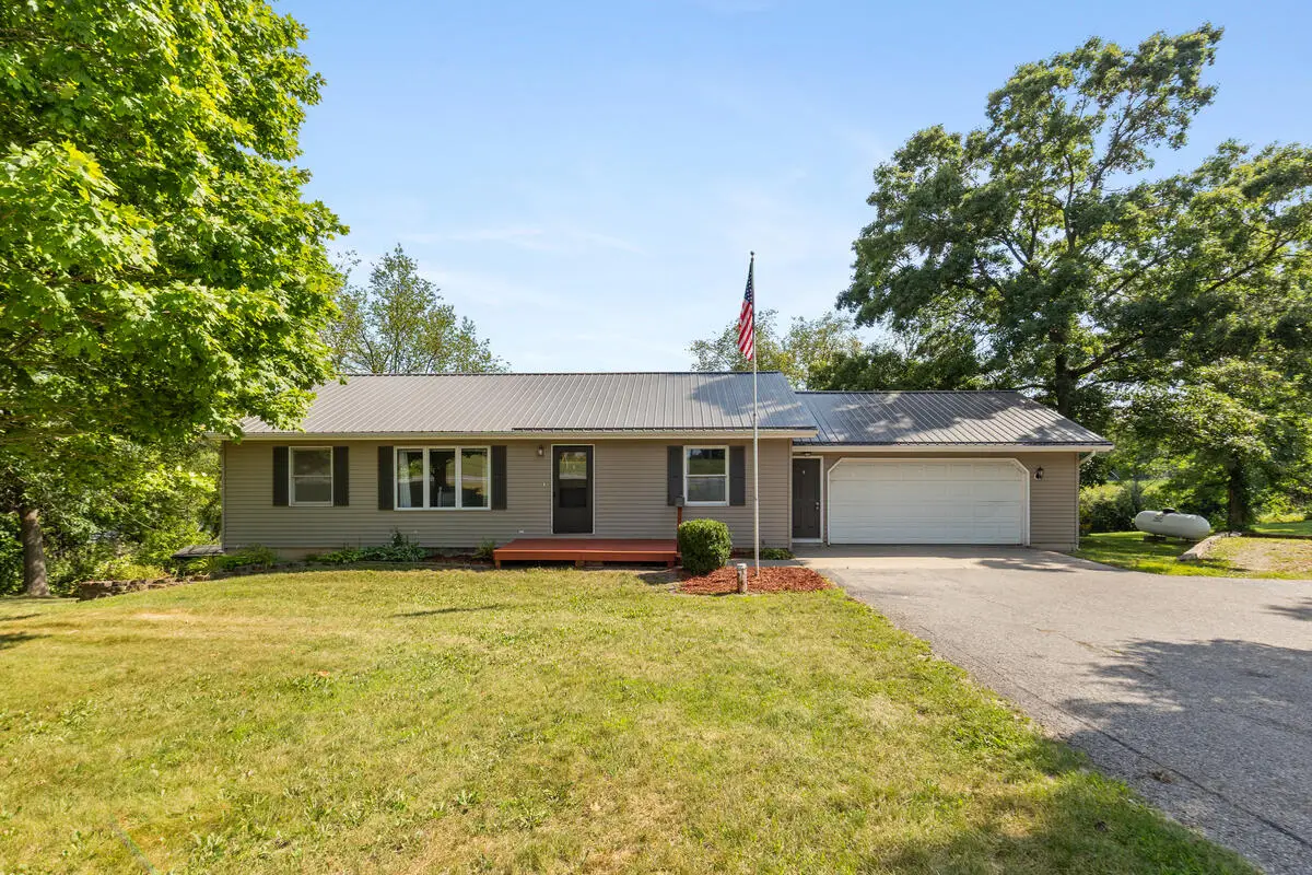 5265 Belding Road, Belding, MI 48809 - #1