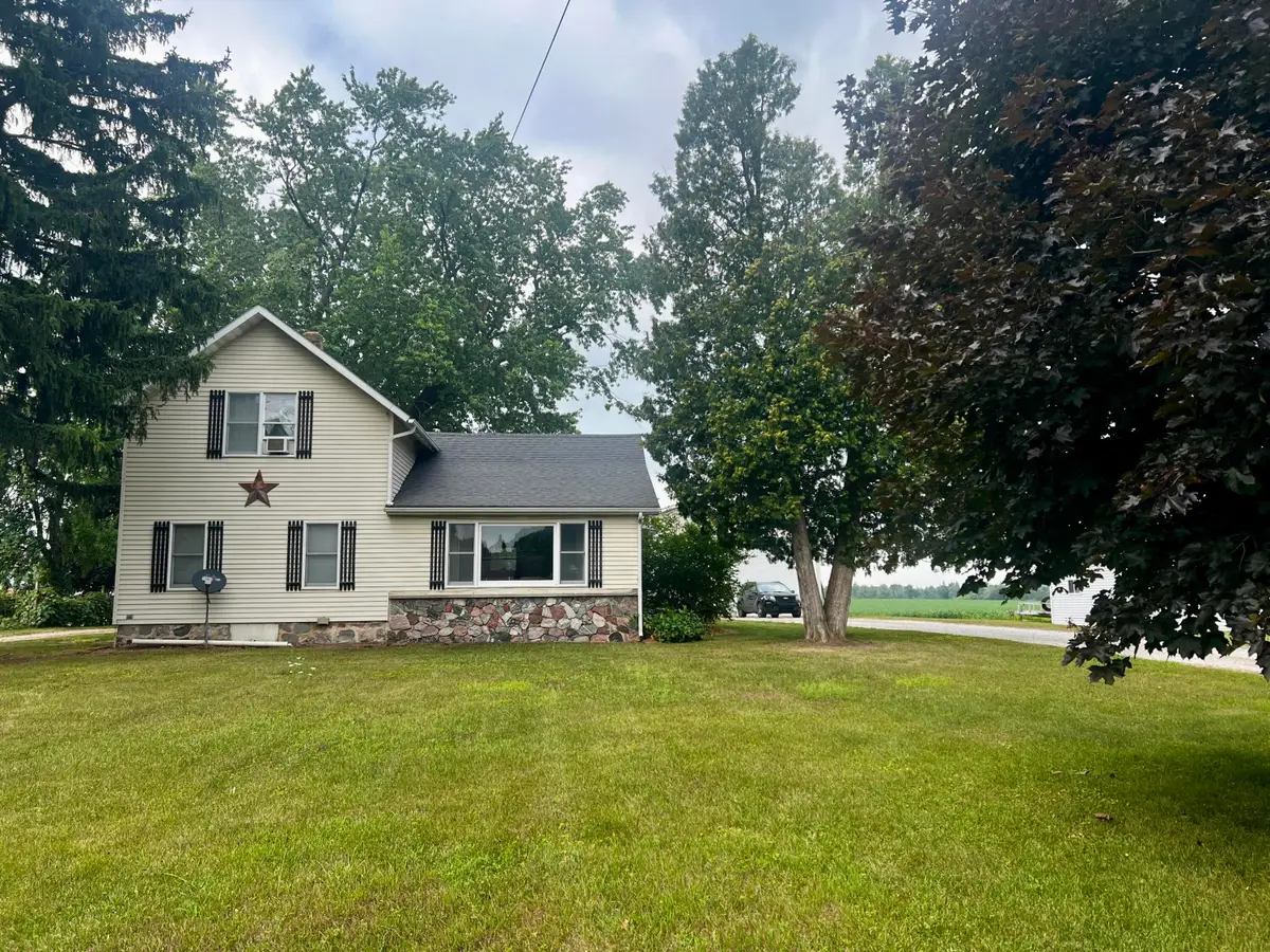 3522 9 Mile Road, Remus, MI 49340 - #1