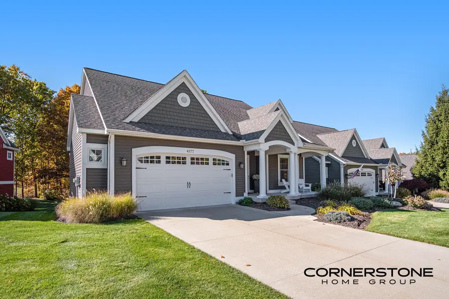 4177 E Gables Court NE, Grand Rapids, MI 49525 - #2