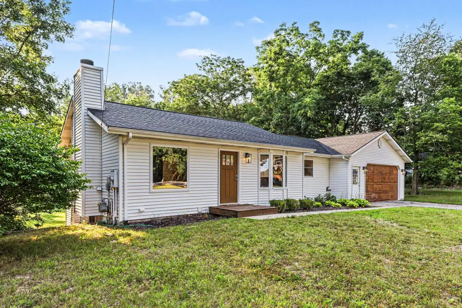 4372 Hunsberger Avenue NE, Grand Rapids, MI 49525 - #2