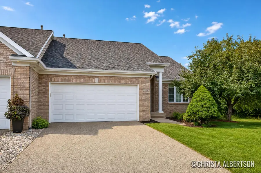 2555 Gracepoint Court SE Unit: 40, Caledonia, MI 49316 - #2