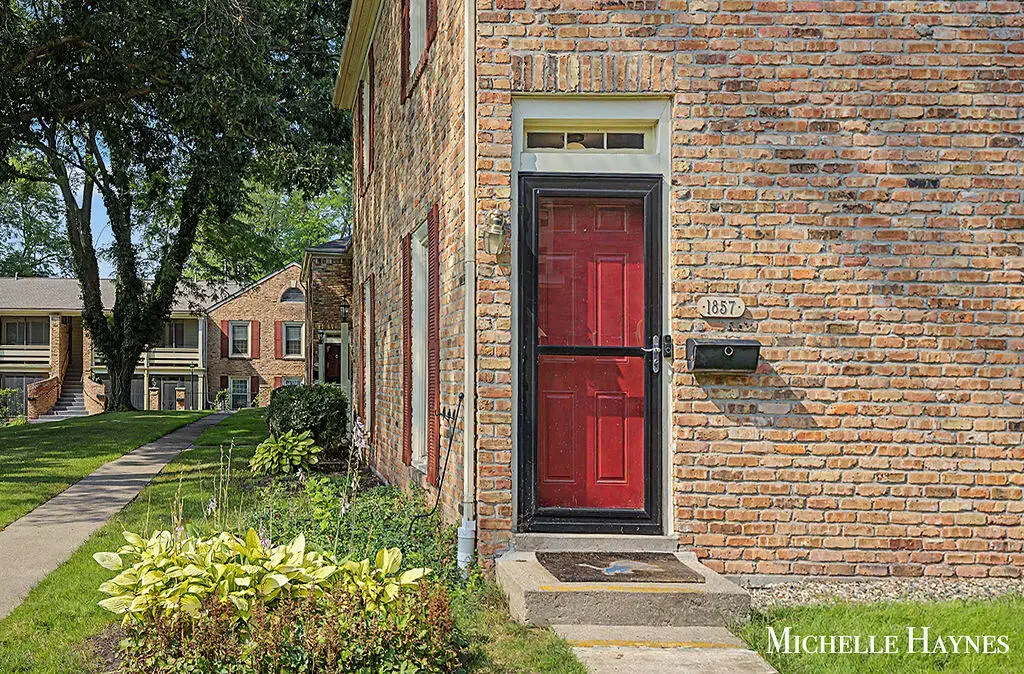 1857 Georgetown Drive SE Building: 2 Unit: 16, Grand Rapids, MI 49506 - #1