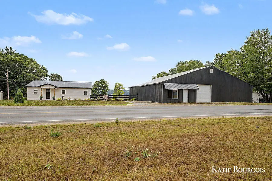 7510 Taft Road, Mecosta, MI 49332 - #3