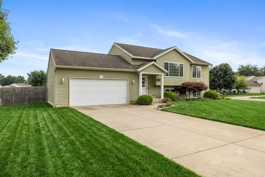 514 Clear Wood Drive SE, Kentwood, MI 49548 - #3