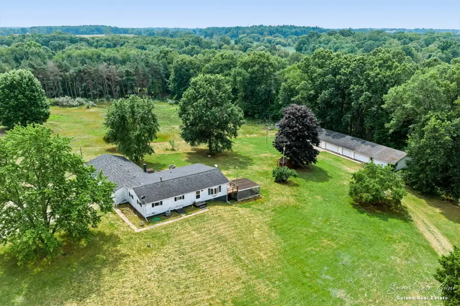 2168 Kellogg Road, Ionia, MI 48846 - #2