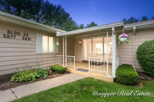 5891 Leisure S Drive SE, GrandRapids, MI 49548