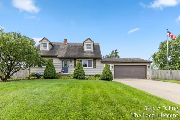 1712 Joan Court, Dorr, MI 49323