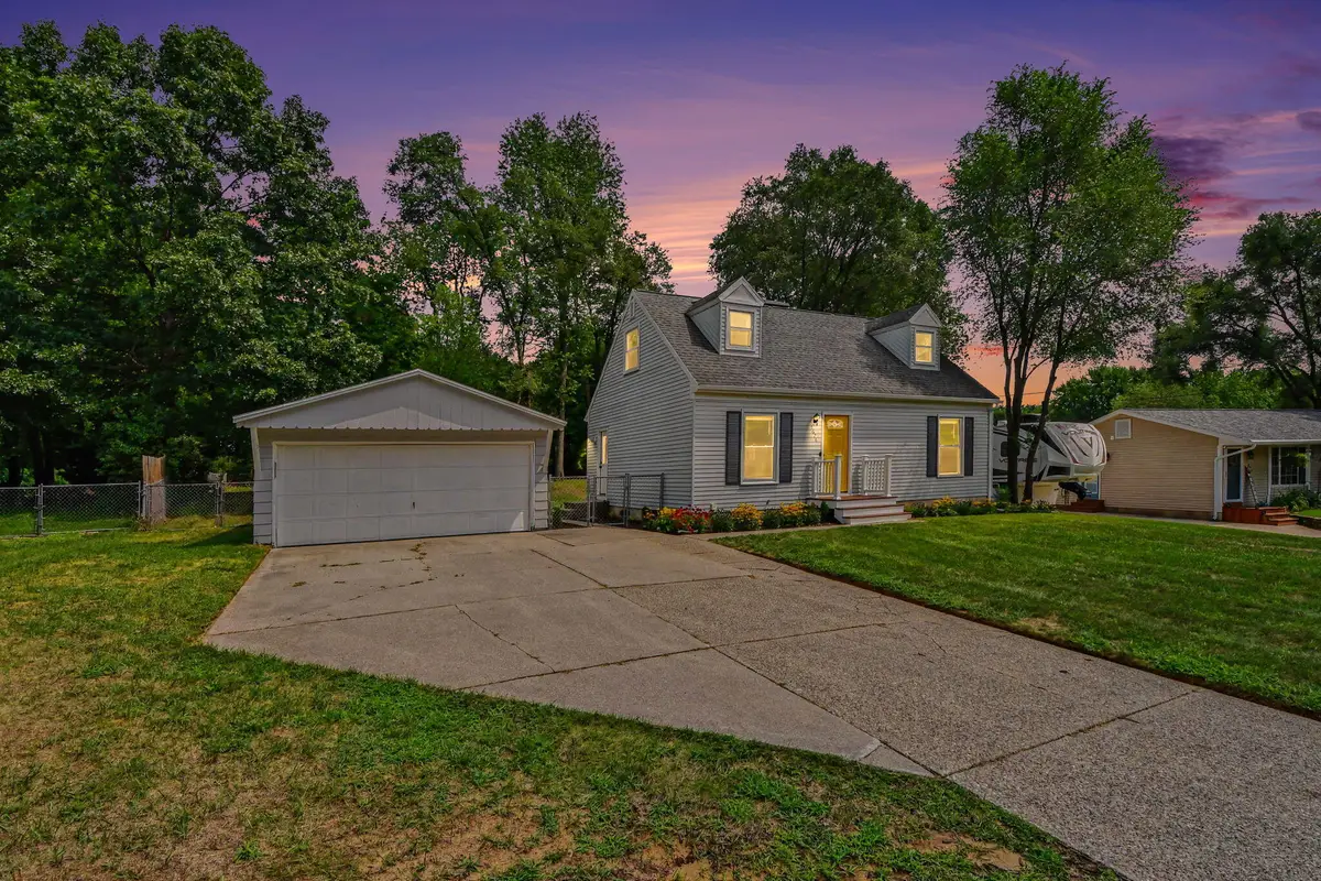 1678 Stonewood Drive SE, Lowell, MI 49331 - #1