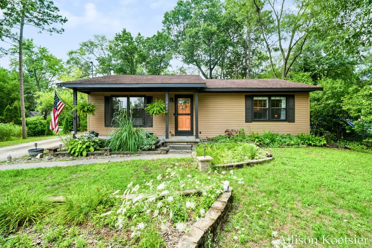 3609 Jupiter Avenue NE, Grand Rapids, MI 49525 - #1