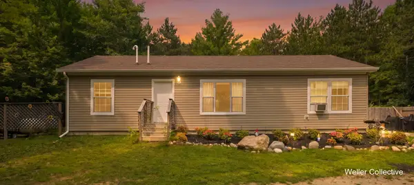 4959 W Jack Pine Drive, Grant, MI 49327