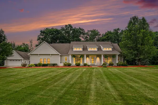 5648 Glenn Mar Court, Coopersville, MI 49404