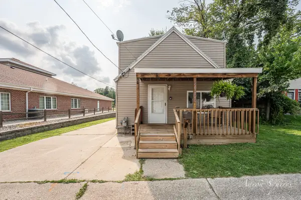 2163 Galewood Avenue SW, Wyoming, MI 49509