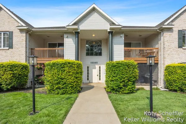 12265 S Crystal Waters Drive Unit: 2, Holland, MI 49424