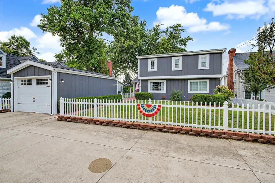 2124 Ash Te Wette Beach Drive, Hillsdale, MI 49242 - #2