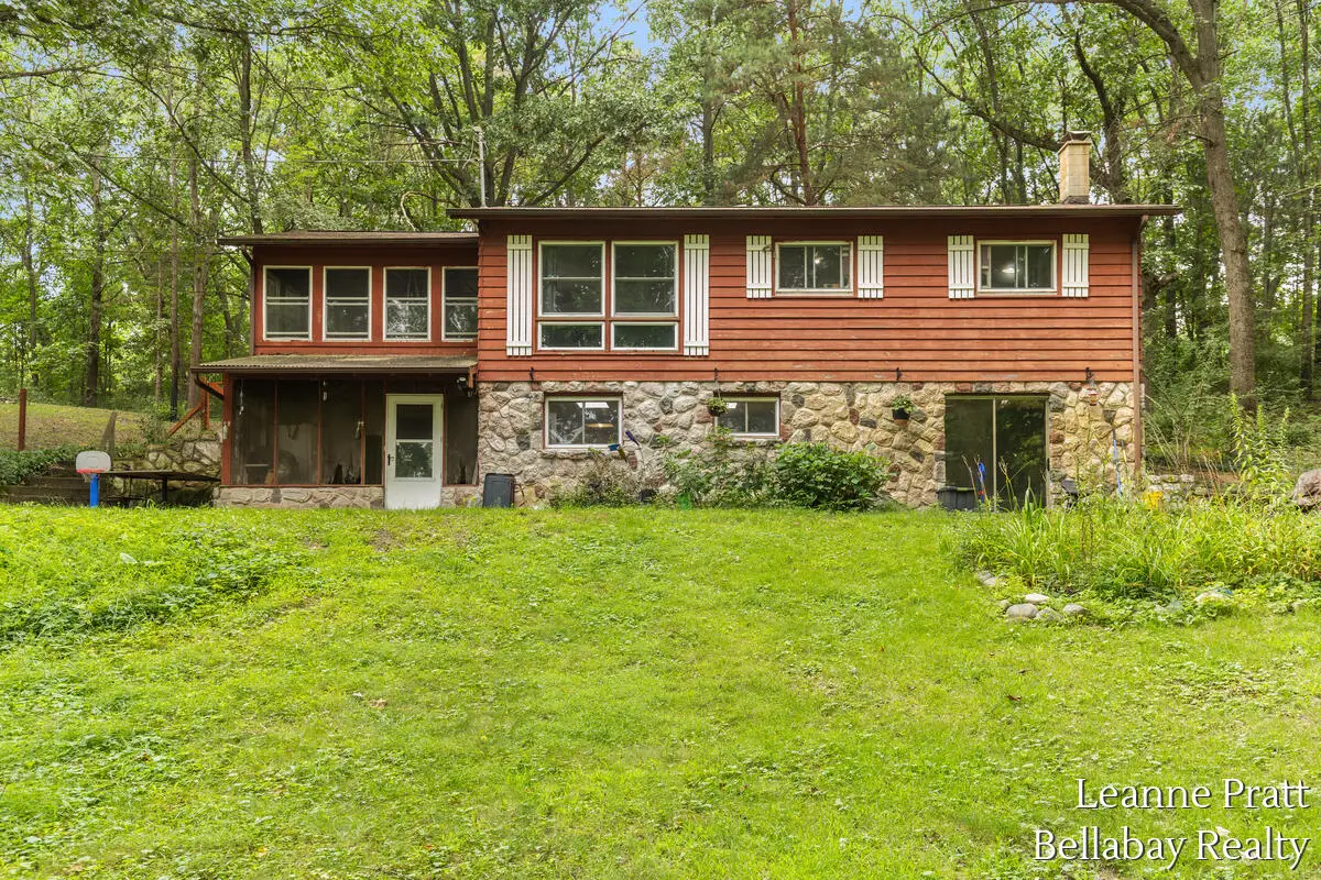 817 W Kirby Road, Battle Creek, MI 49017 - #1