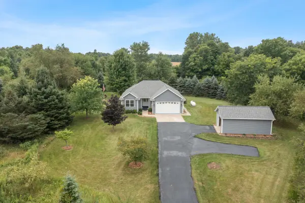 1746 Rowden Drive, Hastings, MI 49058