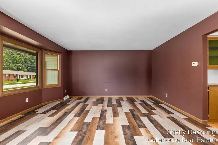 3078 Paris Park Drive SE, Kentwood, MI 49512 - #2