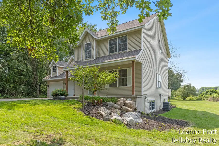 8015 Jericho Avenue NE, Rockford, MI 49341 - #3