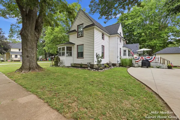 432 N Maple Street, Hopkins, MI 49328