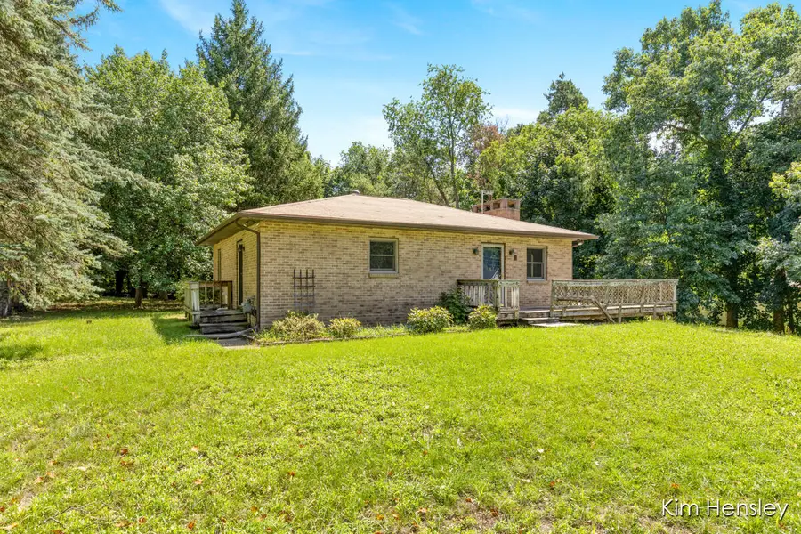 1085 4 Mile Road NE, Northview, MI 49525 - #2